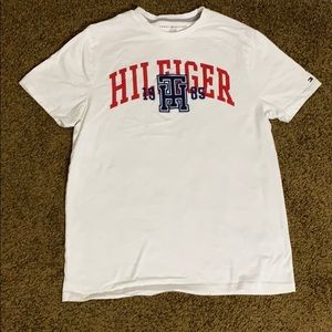 Tommy Hilfiger tee